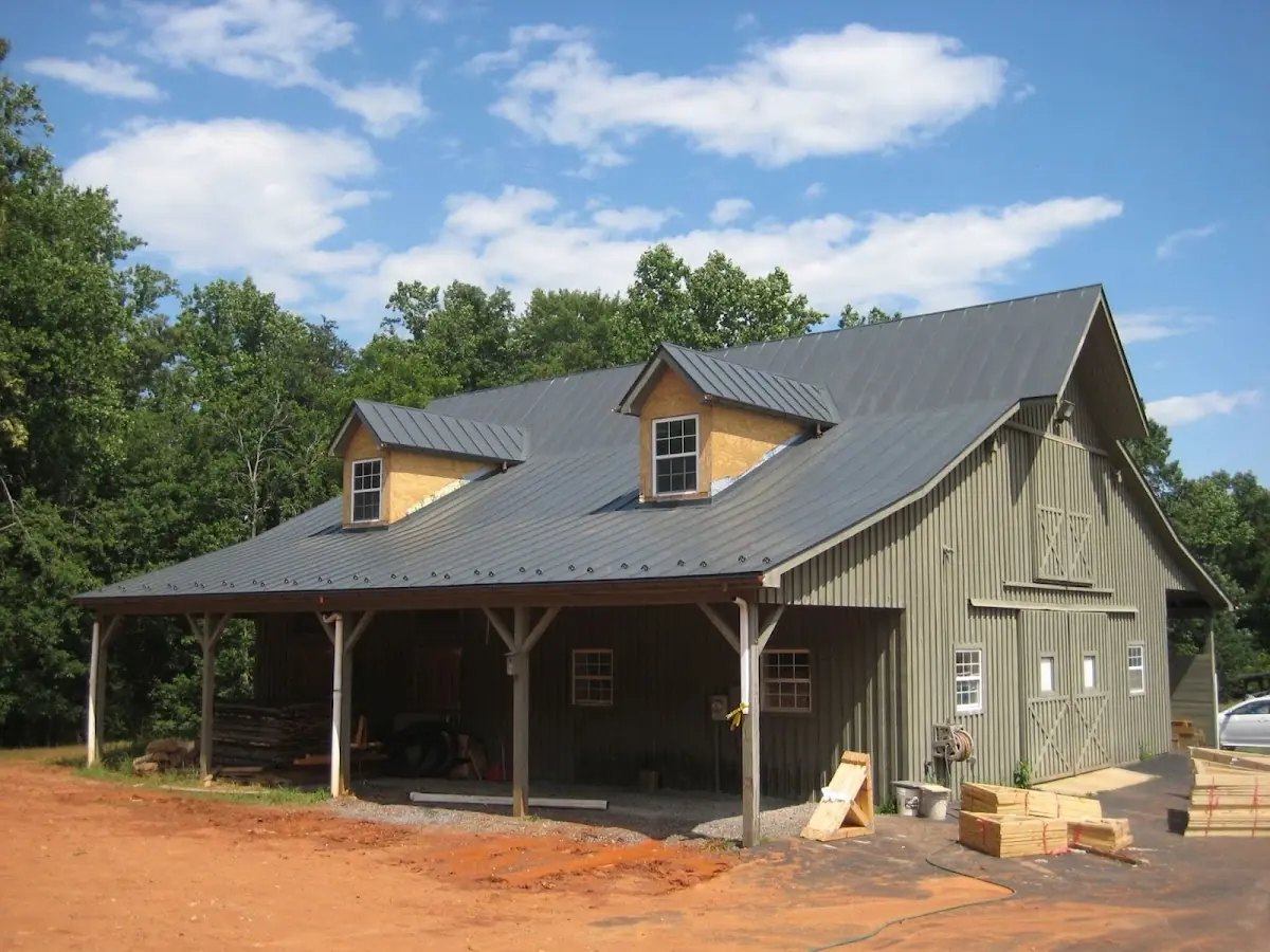 Expert Metal Roof Repair workmanship in Warrensburg